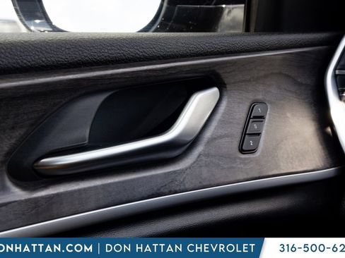 Used 2022 Jeep Grand Cherokee L Limited AWD/4WD image 13