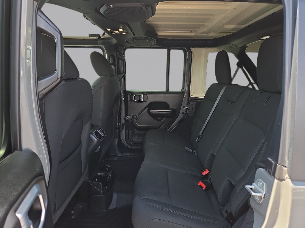 Used 2021 Jeep Wrangler Unlimited Sport AWD/4WD image 11