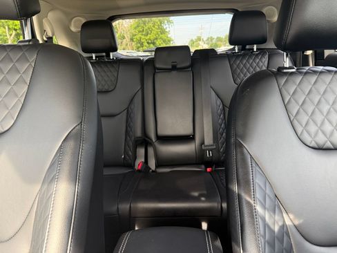 Used 2024 Ford Edge Titanium AWD/4WD image 20
