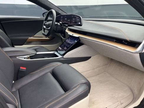 Used 2024 Lucid Air Touring AWD/4WD image 14