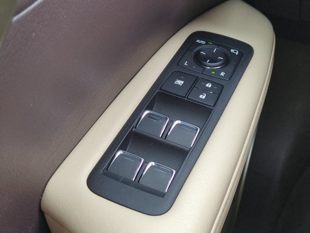 Used 2019 Lexus RX 450h AWD w/ Luxury Package image 23