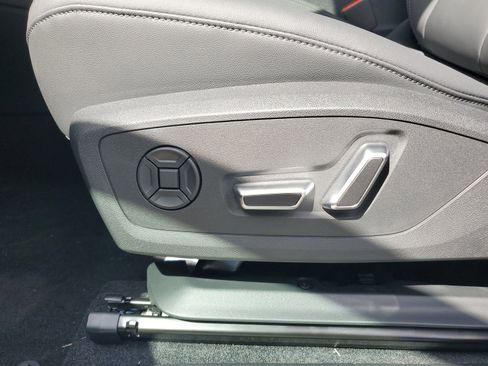 New 2026 Audi Q3 quattro 2.0T AWD/4WD image 23