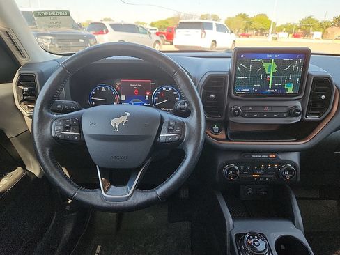 Used 2021 Ford Bronco Sport Outer Banks AWD/4WD image 6