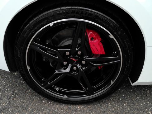 Certified 2024 Chevrolet Corvette Stingray Preferred Cpe w/ Battery Protection Package RWD image 30