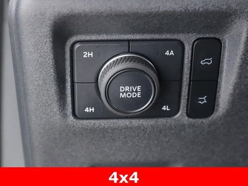 Used 2025 Ford Expedition Max Platinum image 22