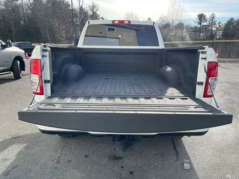 Used 2024 RAM 2500 Big Horn w/ Sport Appearance Package image 14