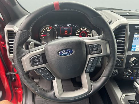 Used 2018 Ford F150 Raptor w/ Equipment Group 802A Luxury AWD/4WD image 15