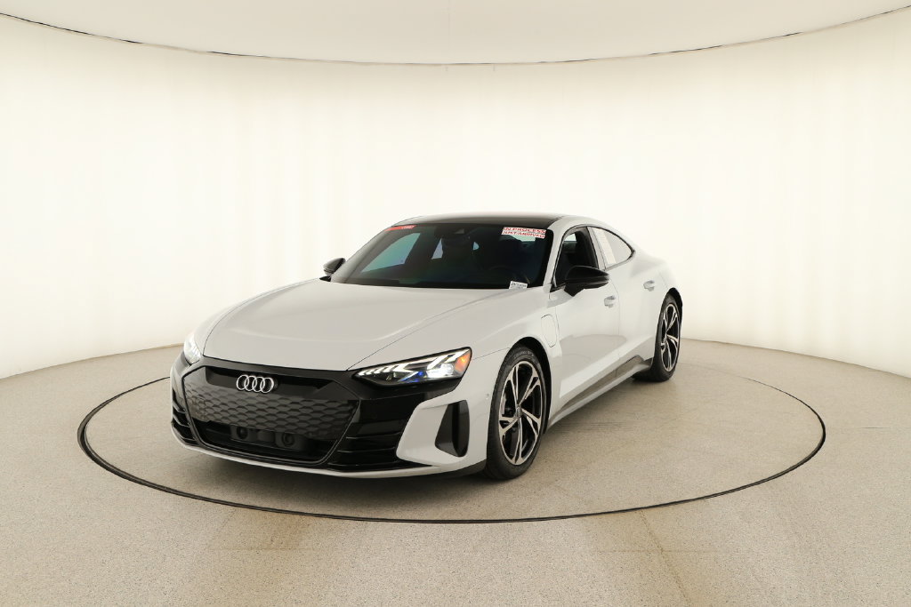 Used 2022 Audi e-tron GT Prestige AWD/4WD image 12