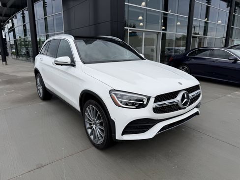 Used 2020 Mercedes-Benz GLC 300 image 31