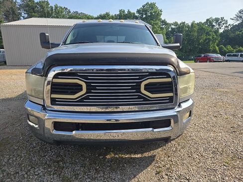 Used 2010 Dodge Ram 3500 Truck SLT w/ Lone Star Regional Package RWD image 3