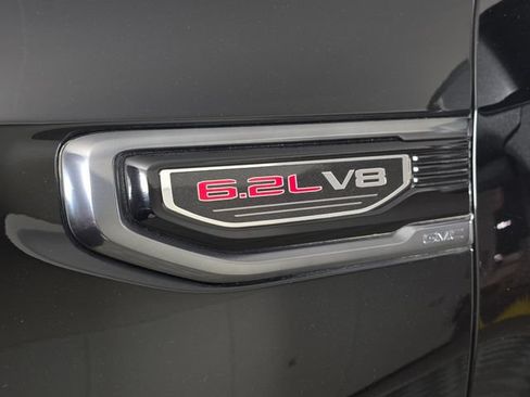 Used 2020 GMC Sierra 1500 AT4 w/ AT4 Premium Package AWD/4WD image 12