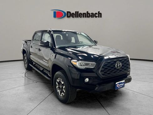 Used 2021 Toyota Tacoma TRD Off-Road w/ TRD Premium Off Road Package AWD/4WD image 7