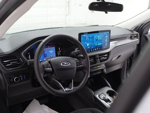 Used 2024 Ford Escape Active w/ Tech Pack #1 FWD image 7