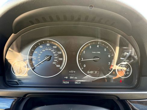 Used 2013 BMW 528i Sedan image 12