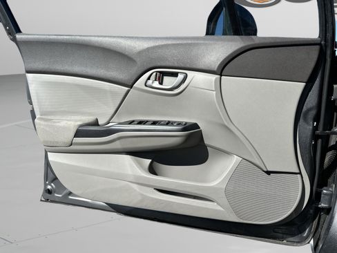 Used 2012 Honda Civic LX image 24