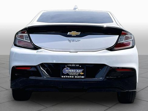 Used 2018 Chevrolet Volt Premier w/ Driver Confidence Package FWD image 5