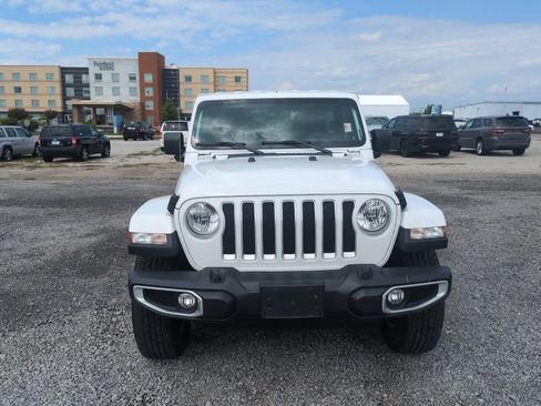 Used 2023 Jeep Wrangler Unlimited Sahara w/ Cold Weather Group AWD/4WD image 2