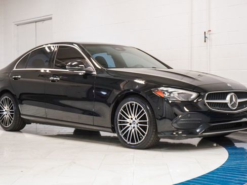 Used 2024 Mercedes-Benz C 300 4MATIC Sedan image 5