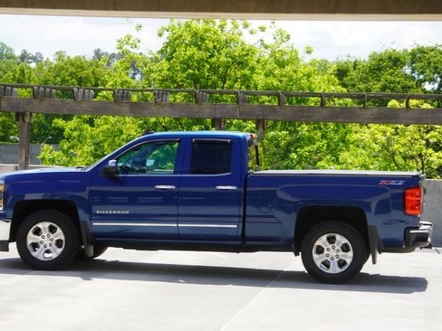 Used 2015 Chevrolet Silverado 1500 LTZ Z71 AWD/4WD image 7