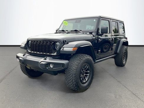Certified 2025 Jeep Wrangler Unlimited Sport AWD/4WD image 3