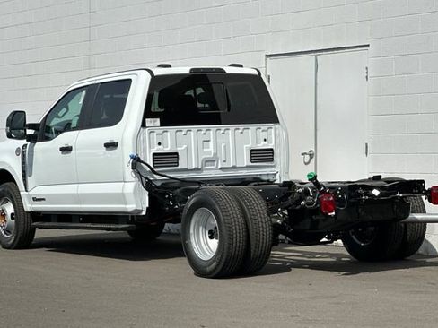 New 2026 Ford F350 XL w/ XL Chrome Package RWD image 5