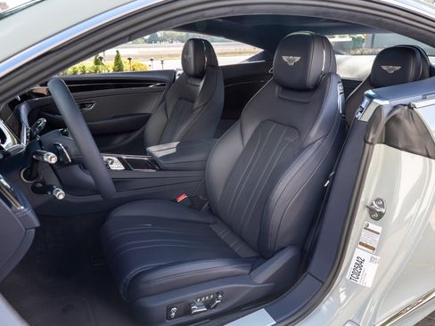 Used 2026 Bentley Continental GT AWD/4WD image 19