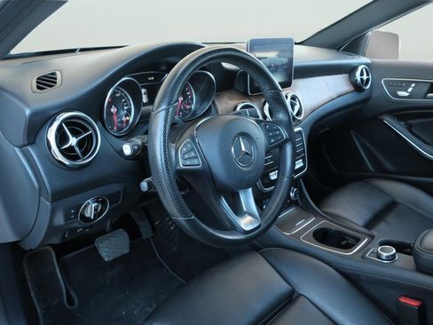 Used 2020 Mercedes-Benz GLA 250 image 15