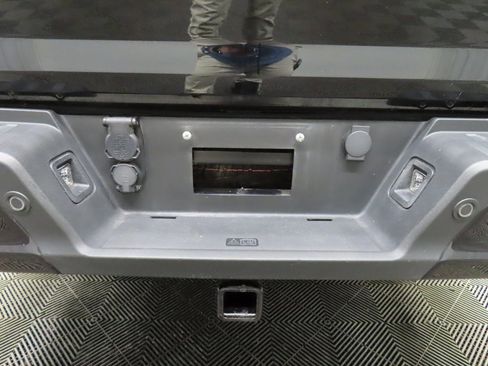 Used 2021 Ford F150 Lariat w/ Equipment Group 502A High image 36