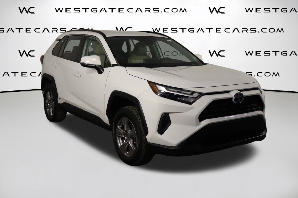 Used 2023 Toyota RAV4 XLE AWD/4WD image 44