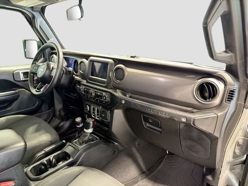 Used 2021 Jeep Wrangler Sport AWD/4WD image 22