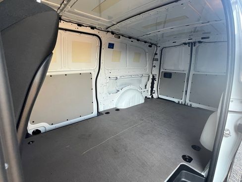 Used 2022 Mercedes-Benz Metris image 14