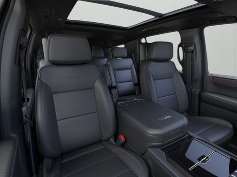 New 2026 GMC Yukon Denali w/ Denali Reserve Package AWD/4WD image 16