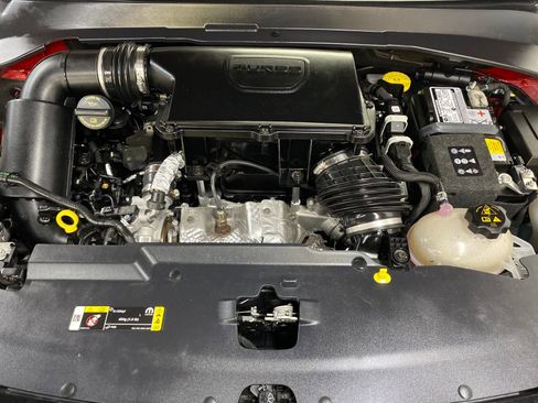 Used 2023 Jeep Compass Limited image 10