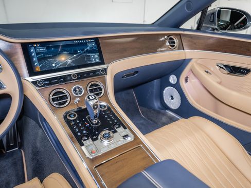 New 2026 Bentley Continental GTC image 25