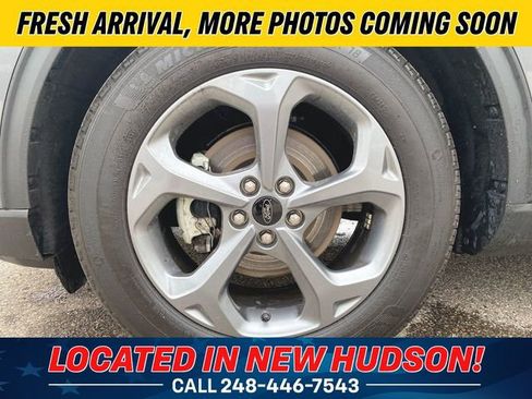 Used 2025 Ford Escape ST-Line FWD image 12