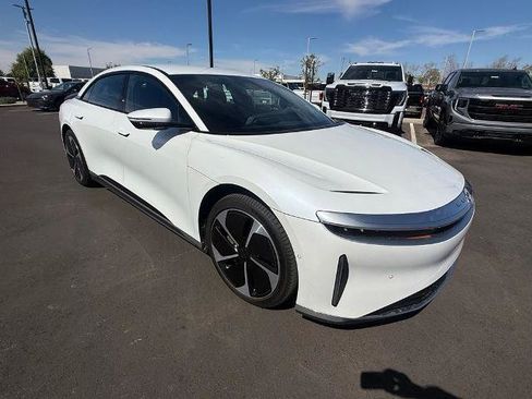 Used 2024 Lucid Air Touring AWD/4WD image 3