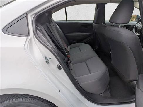 Used 2023 Toyota Corolla LE image 18