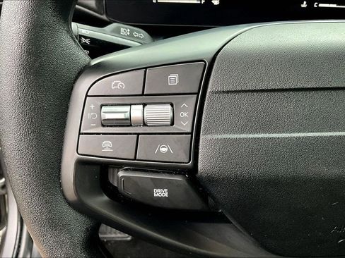 Used 2025 Kia K4 FWD image 12
