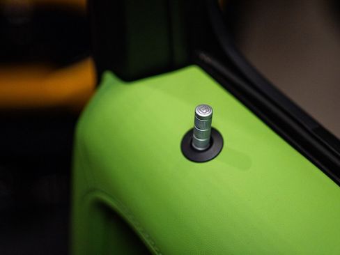 Used 2025 Mercedes-Benz G 63 AMG AMG G 800 Brabus image 40