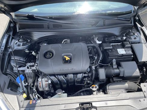 Used 2021 Kia Forte Sedan FWD image 23