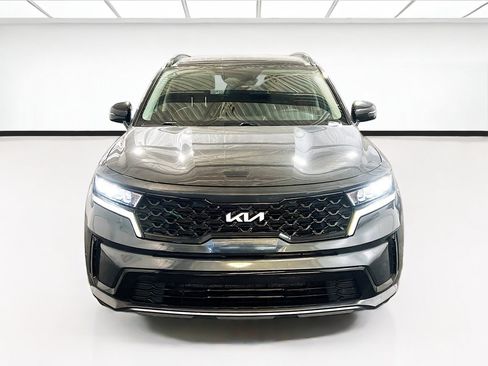 Used 2023 Kia Sorento S w/ Panoramic Sunroof Package FWD image 2