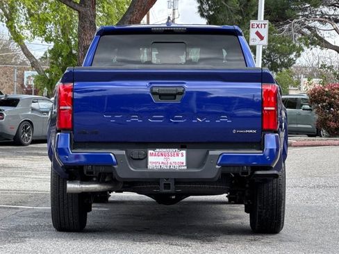 New 2025 Toyota Tacoma TRD Sport image 6