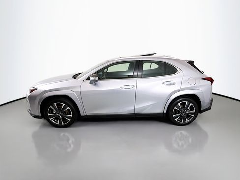 Certified 2026 Lexus UX 300h AWD w/ Accessory Package (2T) image 4