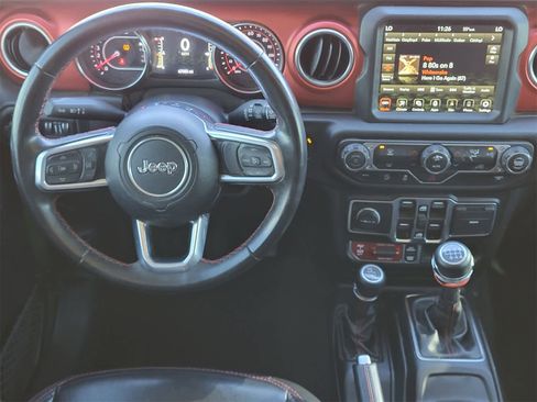 Used 2021 Jeep Wrangler Unlimited Rubicon image 24