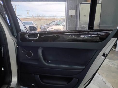 Used 2009 Bentley Flying Spur Flying Spur image 24