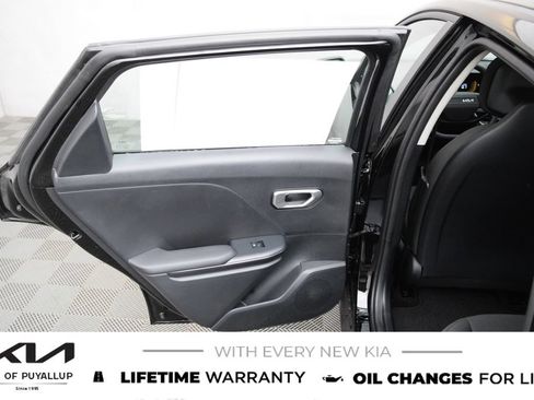 New 2026 Kia K4 FWD image 11