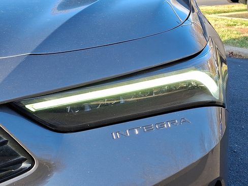 Used 2023 Acura Integra A-Spec image 10