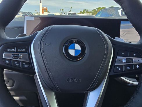 New 2026 BMW X5 xDrive40i w/ Executive Package image 24