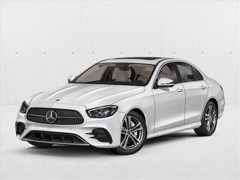 Used 2023 Mercedes-Benz E 350 4MATIC Sedan image 1