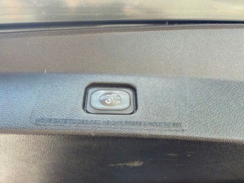 Used 2016 Ford Explorer Limited AWD/4WD image 19